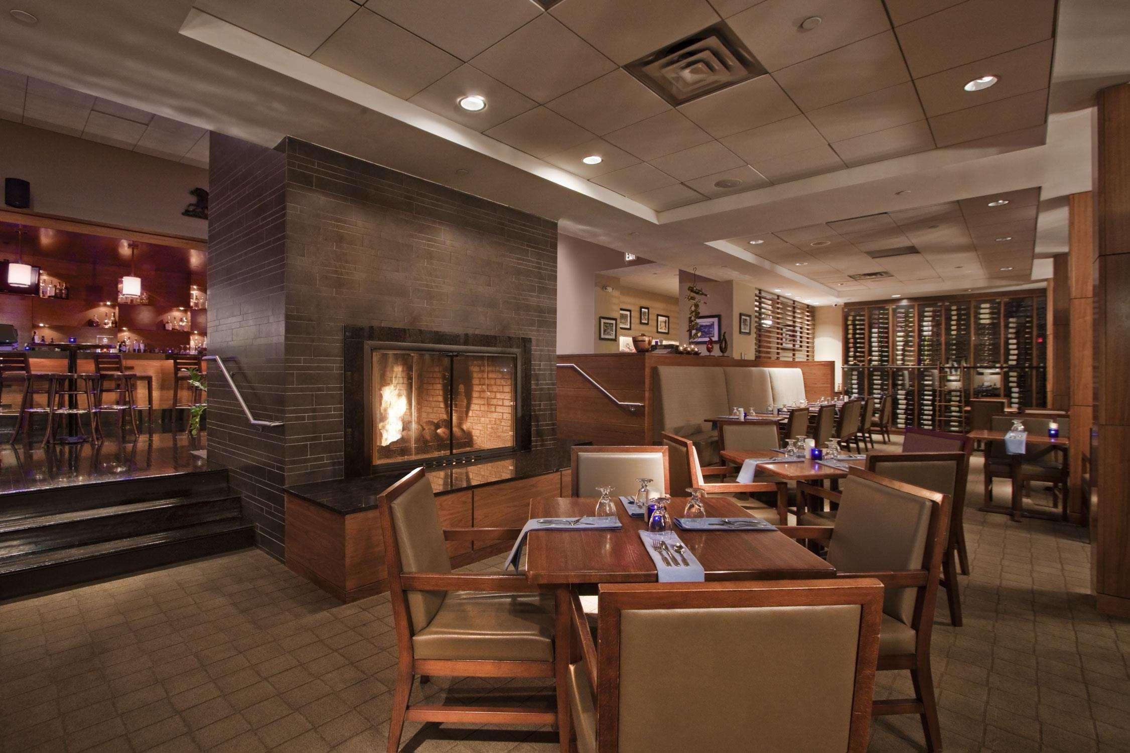 เดอะ แซราโทกา ฮิลตัน Hotel ซาราโทกาสปริงส์ ร้านอาหาร รูปภาพ